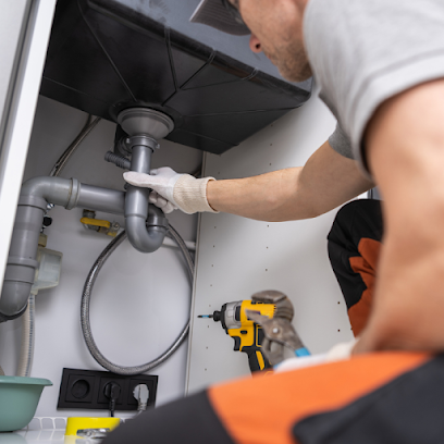 🛠️ Taming desert heat and pipe troubles photo