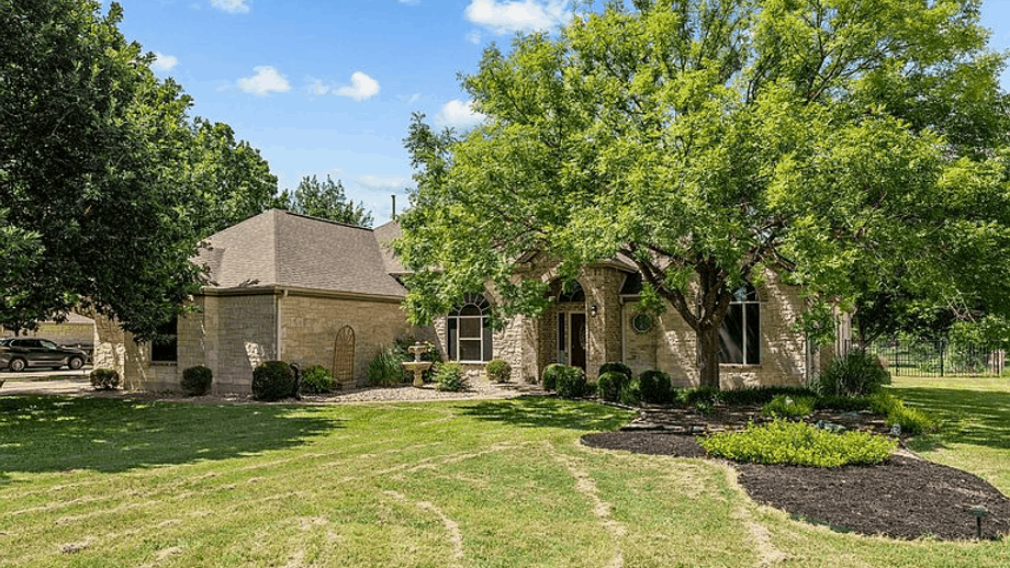 186 Brushy Creek Trl, Hutto, TX 78634 photo tour